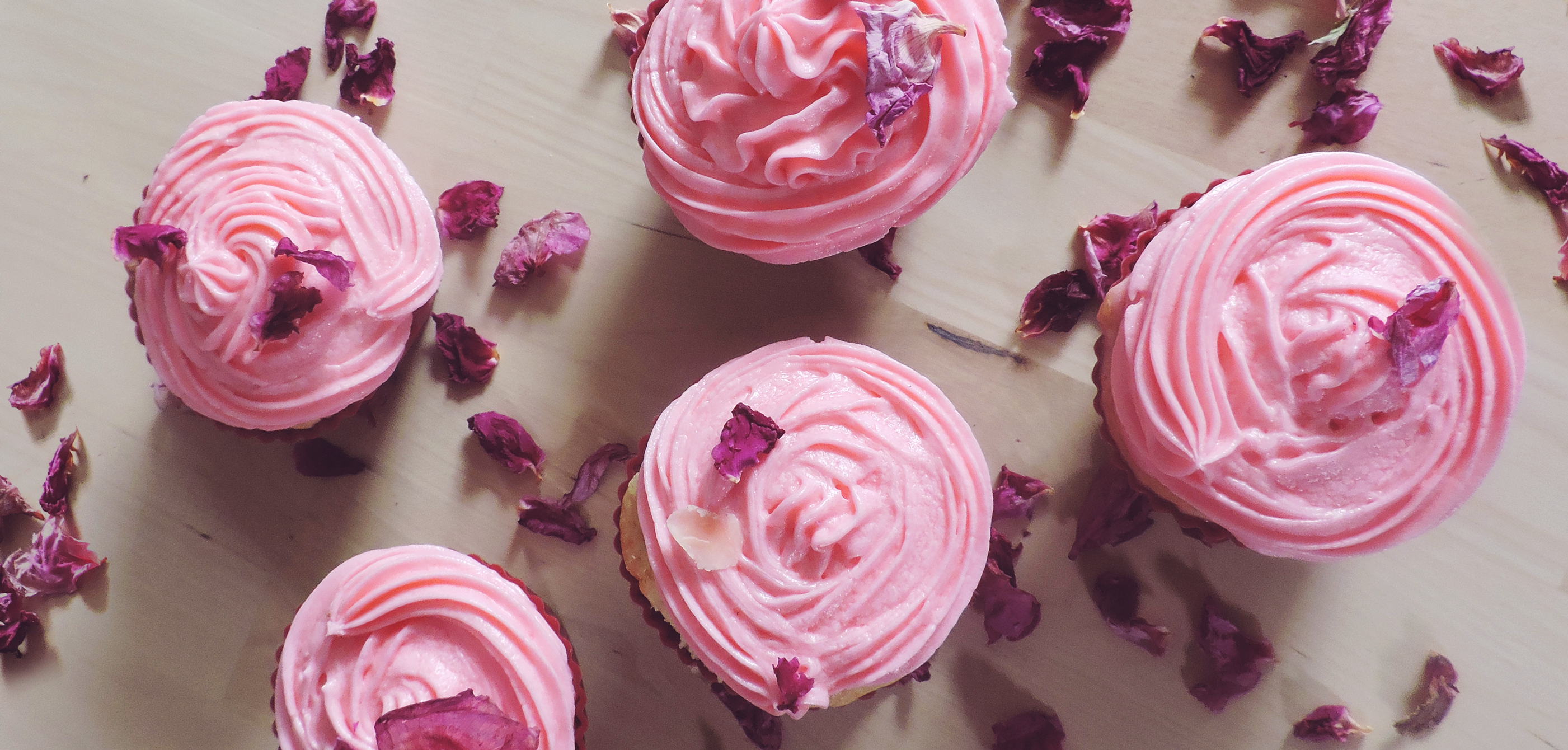 cupcake-rose-water-rose-syrup-rose-petals