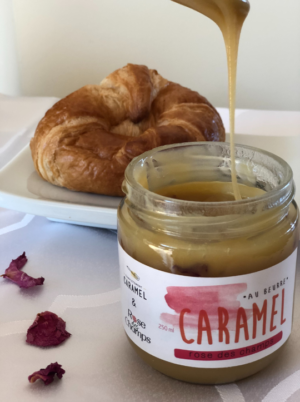 caramel de rose delicieux savoureux dessert a la rose miam